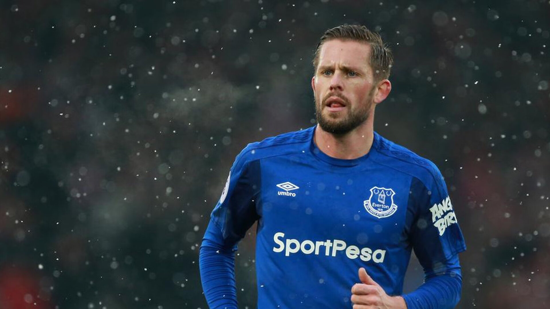 开云电竞官网入口-WTA年终总决赛：莱巴金娜胜斯维亚特克，莱巴金娜身高多少